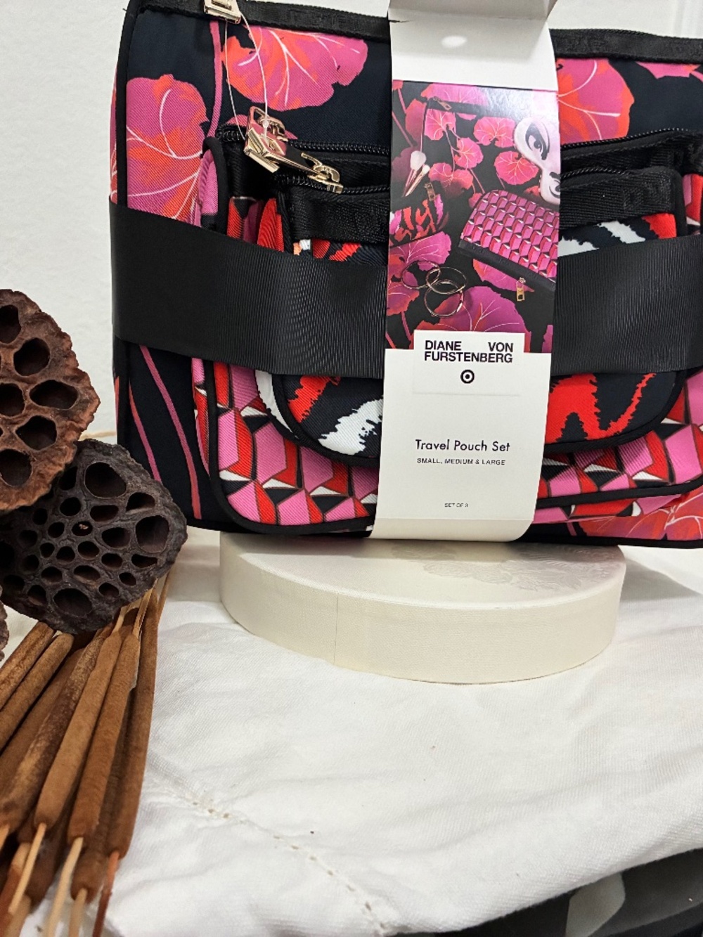 Diane Von Furstenberg For Target 3 Piece Geranium Travel Pouch Set